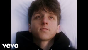 Read more about the article death bed  coffee for your head  Lyrics  –  Powfu