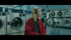 Read more about the article Prom Queen Lyrics  –  Beach Bunny