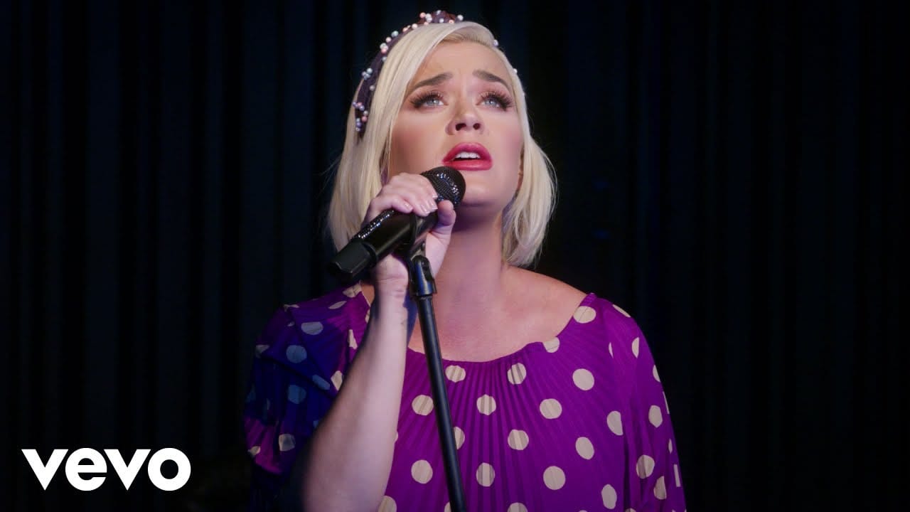 What-Makes-a-Woman-Lyrics