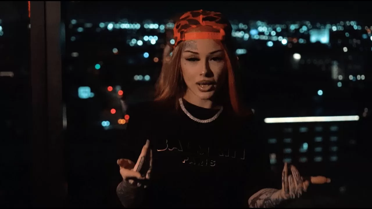 TRACK-MODE-LYRICS-LADY-XO