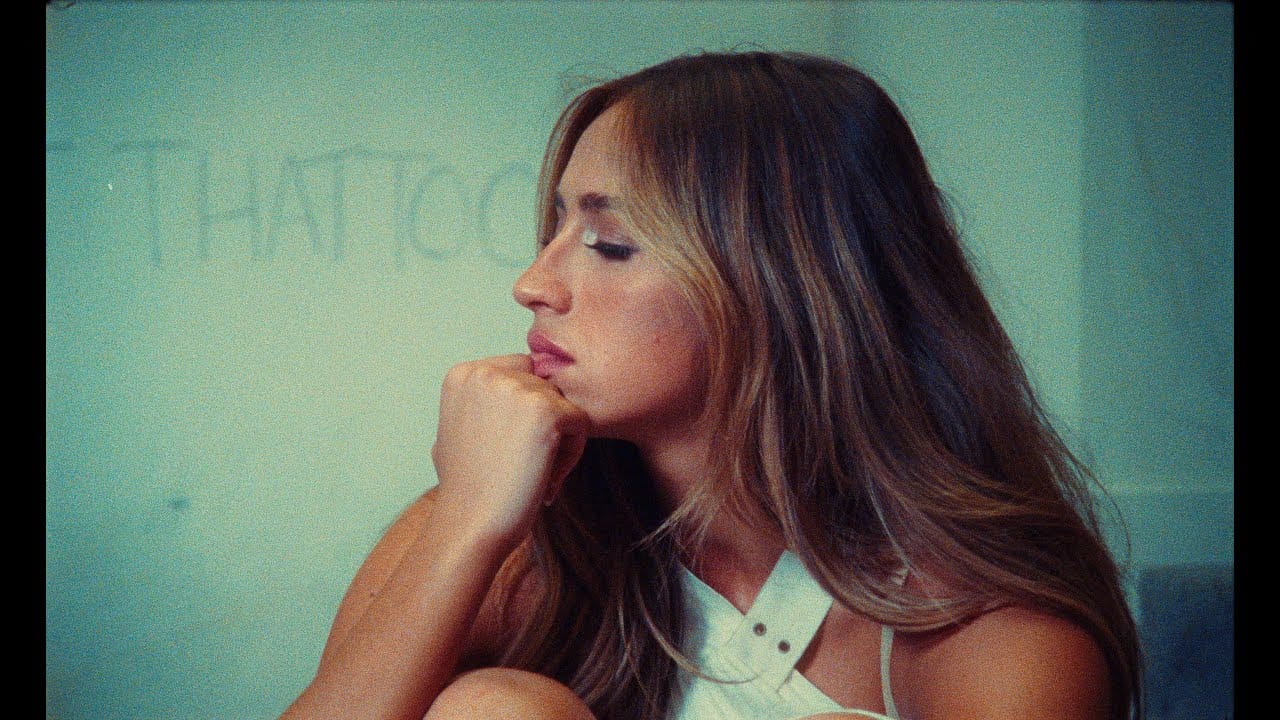 ​want-that-too-Lyrics