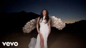 Look-At-God-Lyrics-Koryn-Hawthorne